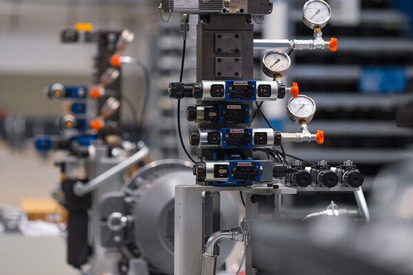 pic #0 - Hydroservice and Bosch Rexroth: a strategic partnership driven by excellence and innovation