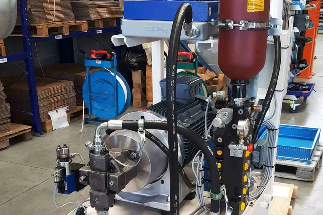 Pic #0 - Centrale oleodinamica per linee di lavorazione lamiera