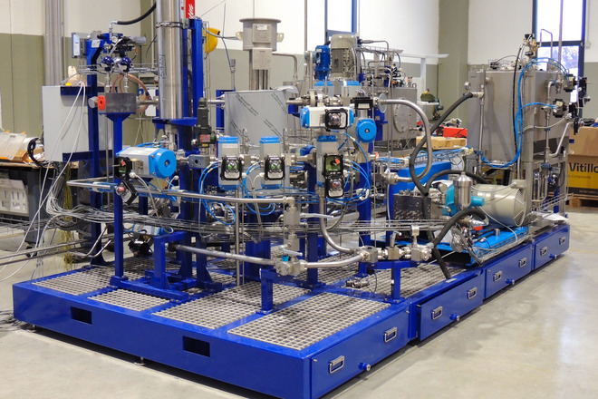 Pic #1 - Test bench for BHT drill rod block simulation in drilling