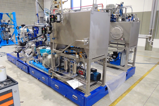 Pic #3 - Test bench for BHT drill rod block simulation in drilling