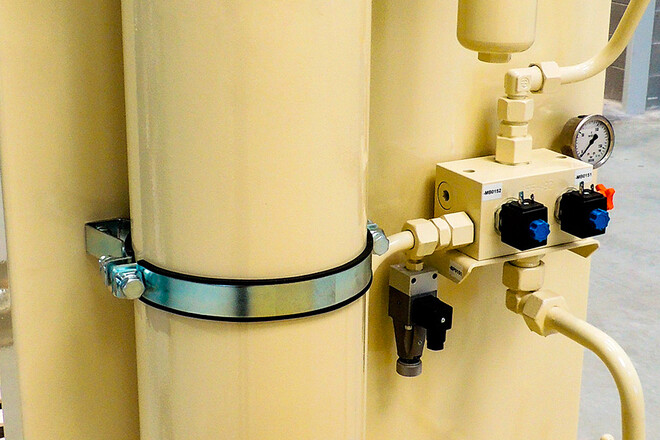 Pic #0 - Centrale idraulica per comando e controllo cippatore per legno