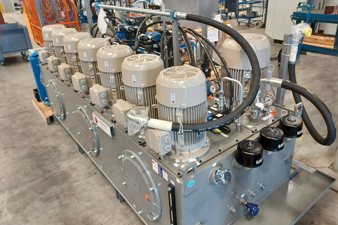 Pic #0 - Hydraulic unit for sheet metal working machinery