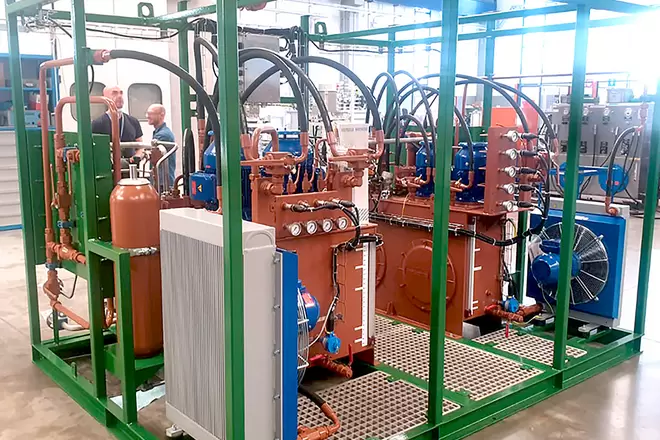 Pic #1 - Skid Lube & Seal System