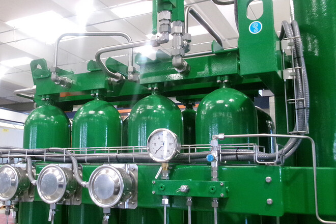 Pic #0 - Design of hydraulic group with hydraulic panel for rotary valve control 